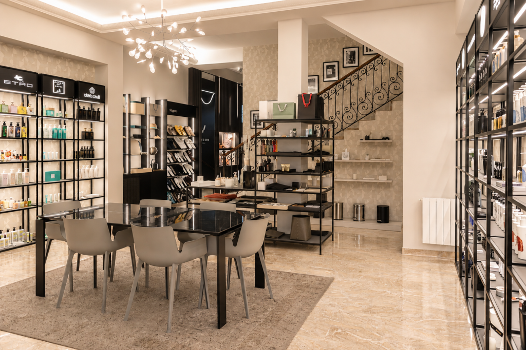 CRC_Retail_Moltrasio_Showroom_5