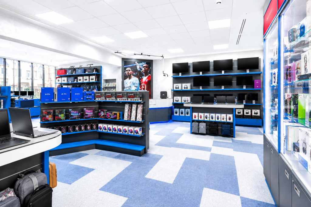 CRC_Retail_Negozio_elettronica_3